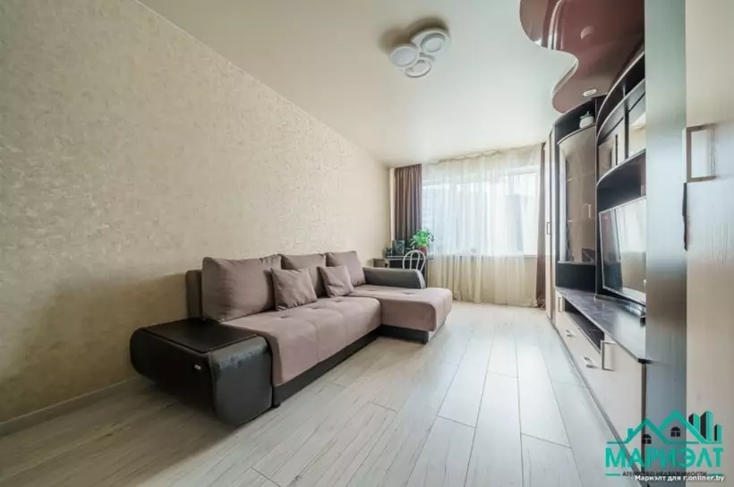 Olcsó apartmanokat keresünk Minszkben: Odnushki szovjet otthonokban, de szovjet javítás nélkül 18240_9