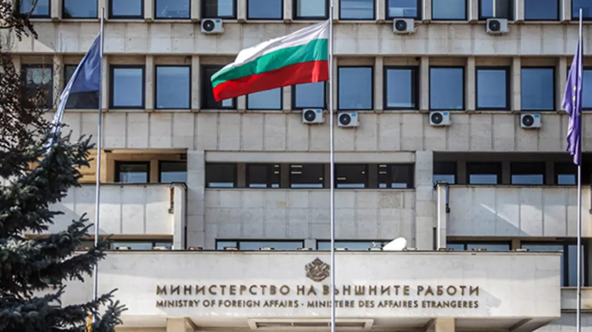 Yn Ruslân, se tasein, dy't de spegel sille beantwurdzje op 'e ferdriuwing fan diplomaten fan Bulgarije