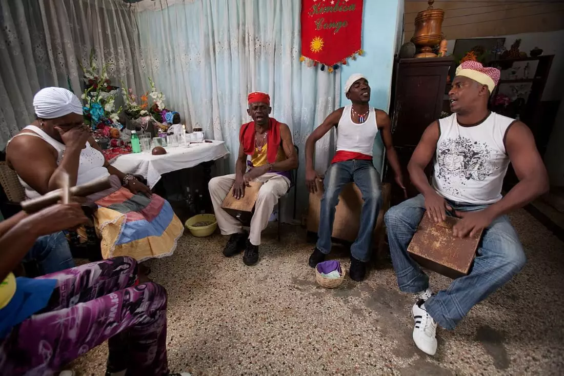 الكوبيون - الناس المشرق في جزيرة الحرية 18806_4