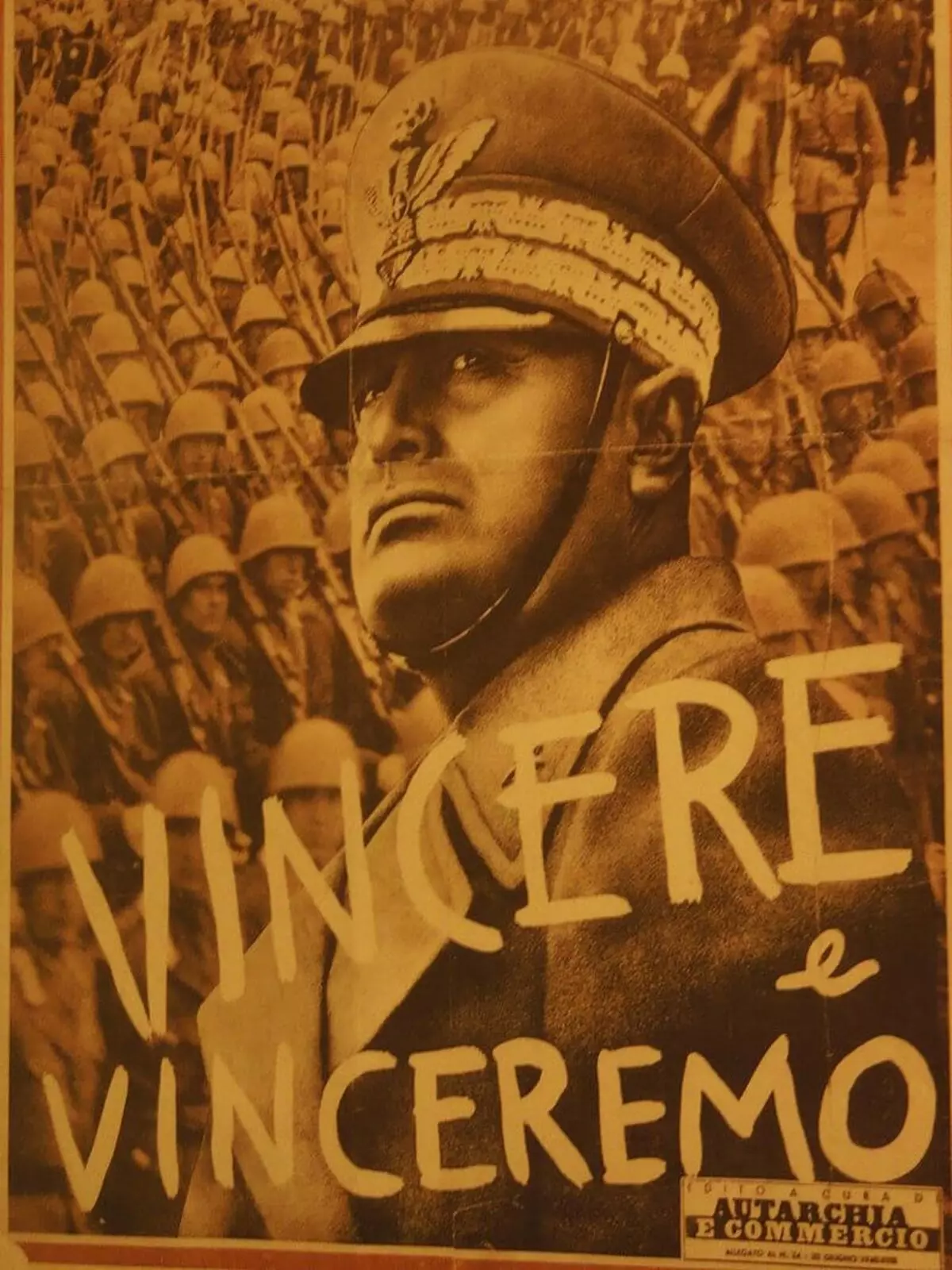 Hva er fascismen og hvorfor vises han i Italia? 19612_2