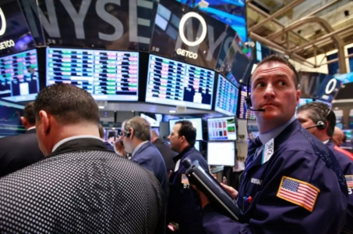 Americký akciový trh uzavřel, Dow Jones snížil o 1,78% 20483_1