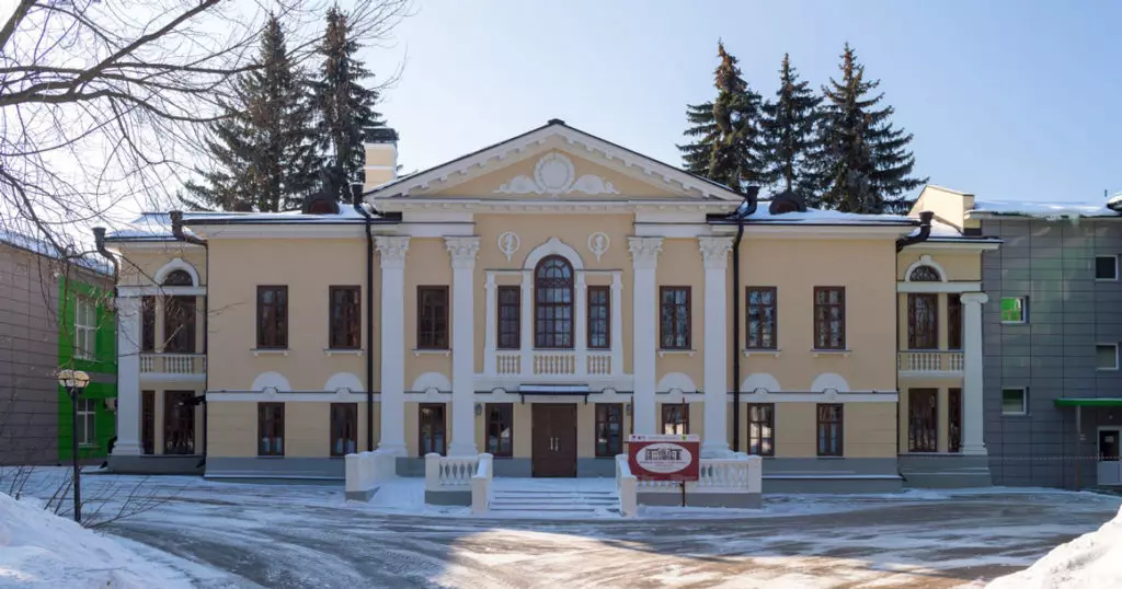 Casa da semana: Manor do enxeñeiro Alexander Shumilina en Skolkovo