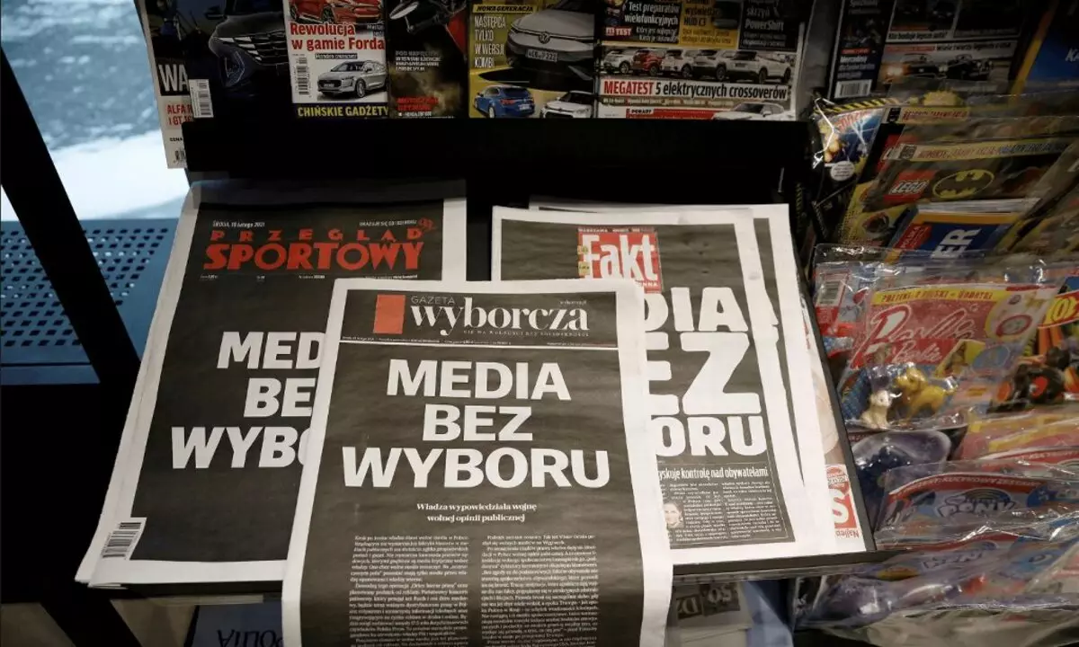I Polen anordnade privata medier en strejk på grund av media reklamskatt