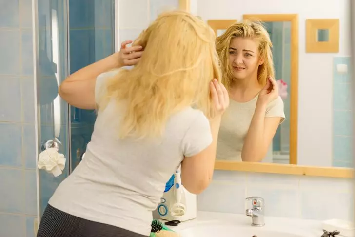 9 notas de um cabeleireiro profissional, cujo conselho definitivamente tiraremos proveito do disfarce da beleza