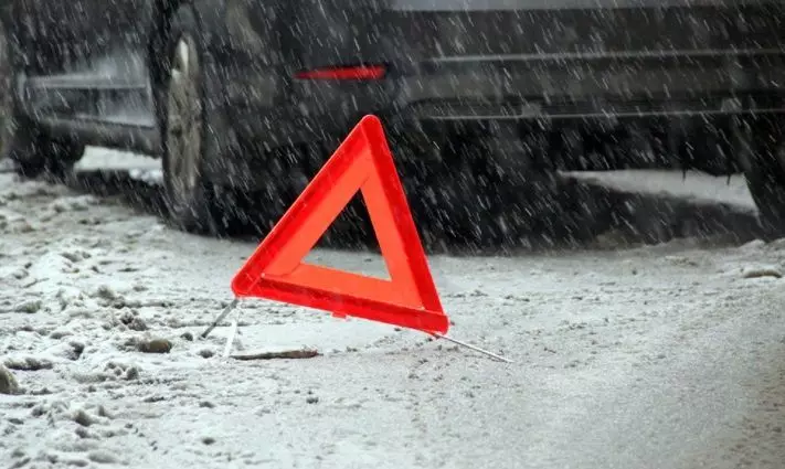 Čtyři zemřeli, šest byl zraněn při nehodě na dálnici Uralsk-Atyrau