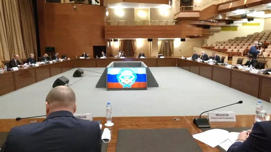 در Khanty Mansiysk مسائل مربوط به امنیت ملی در URFO را مورد بحث قرار داد 2546_1
