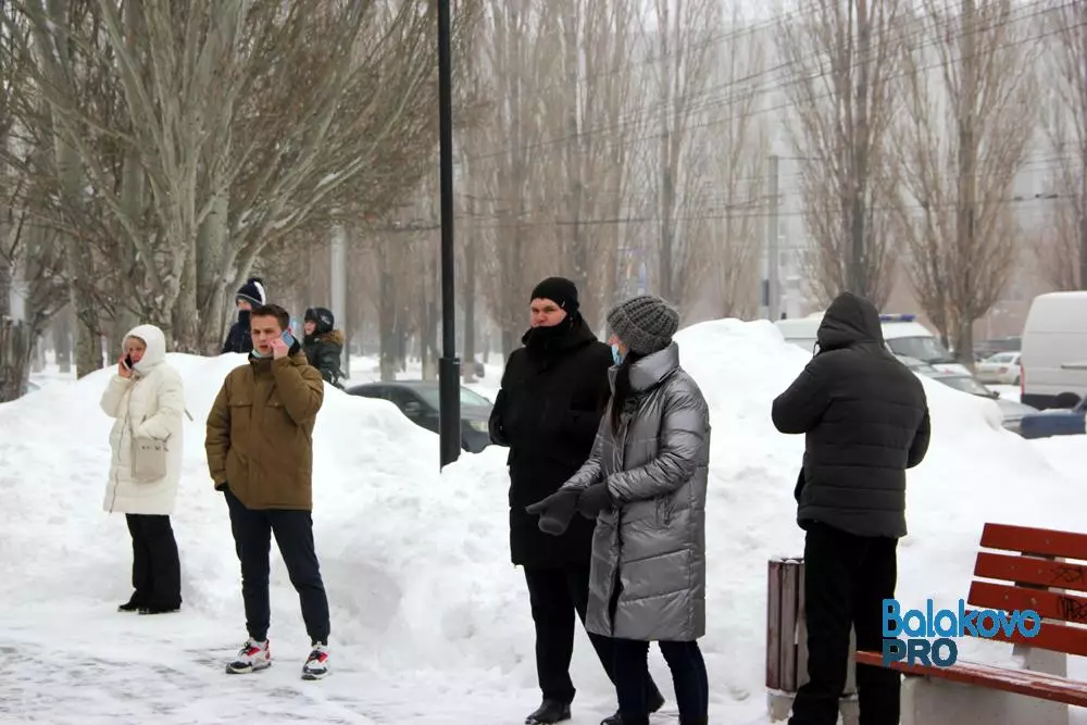 在巴拉沃，今天去了“走路”支持Navalny 3794_4
