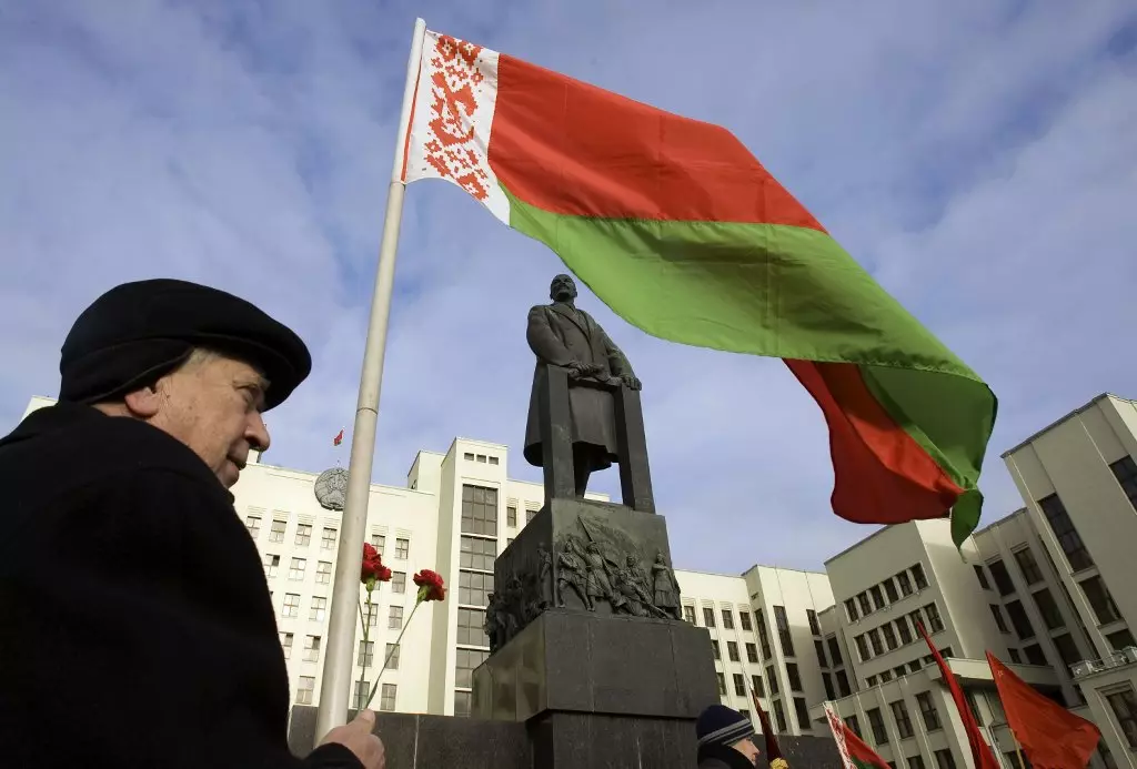 Η ενσωμάτωση με τη Ρωσία θα βοηθήσει τη Λευκορωσία να βγεί από την κρίση - Σερβικό εμπειρογνώμονα 3850_1