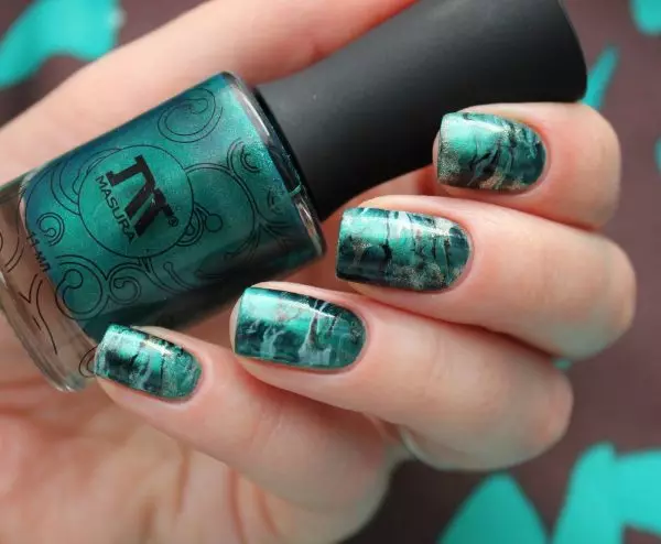 Turquoise manicure með hönnun 4256_10