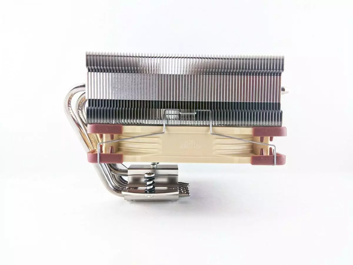 Suʻega Drick Projecterer Cooler NECUT NH-C14S. Feula i luga o le intel core i9-10900 4709_8