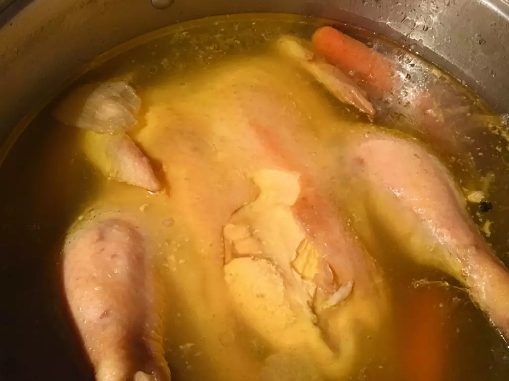 Metode za čiščenje nakupov piščanca iz antibiotikov 5027_2