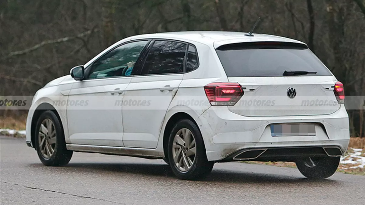 Actualizat Volkswagen Polo a observat în timpul testelor 6188_4