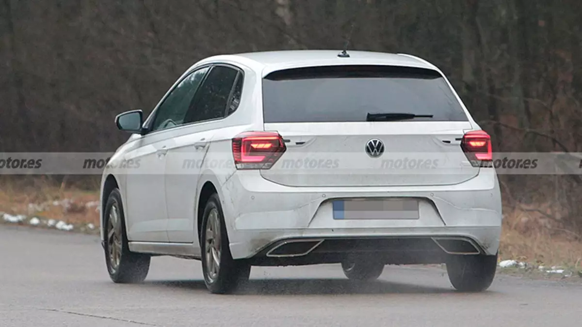 Actualizat Volkswagen Polo a observat în timpul testelor 6188_5