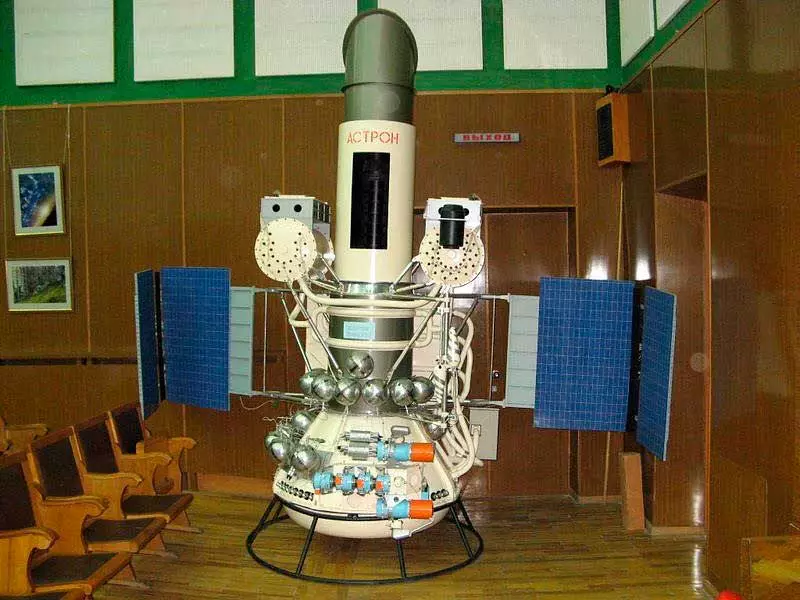 Astron: Sovětský kosmický dalekohled, který byl zahájen před 38 lety 6952_1