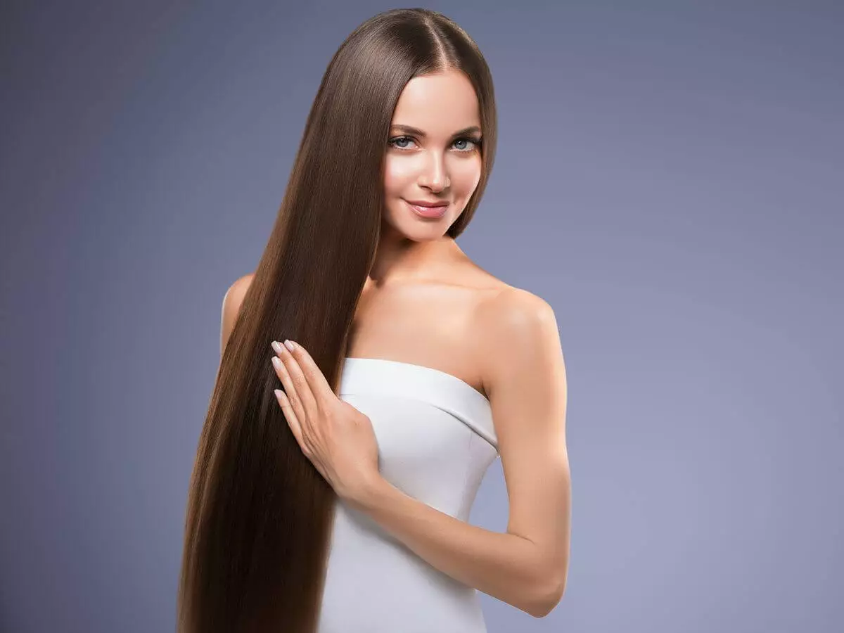 Vi gjør laminering hjemme: nydelig hår for 30 rubler (i stedet for 1500 i hytta) 7194_3