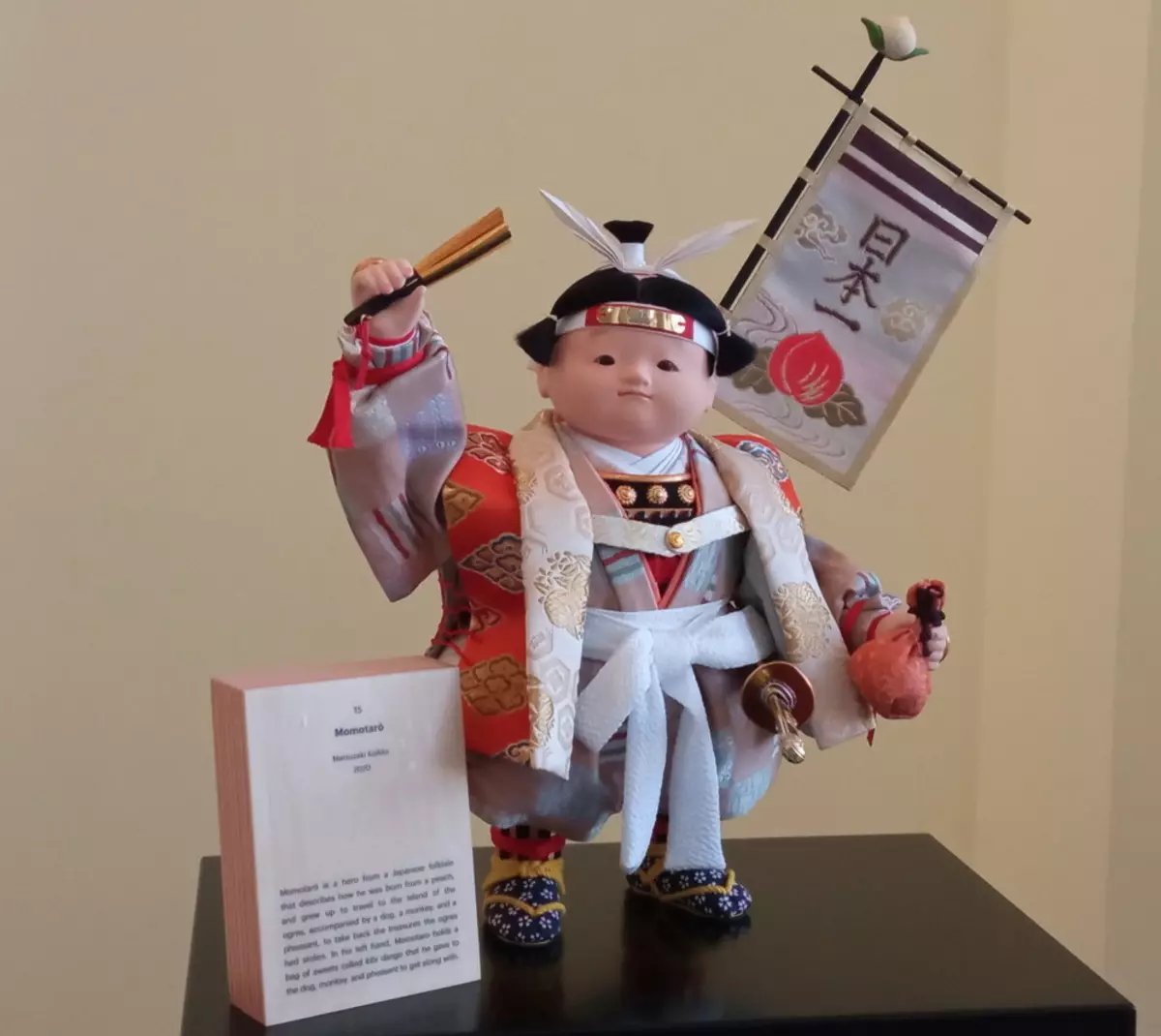 Ashgabat eröffnete eine mobile Ausstellung japanischer Puppen Ningo