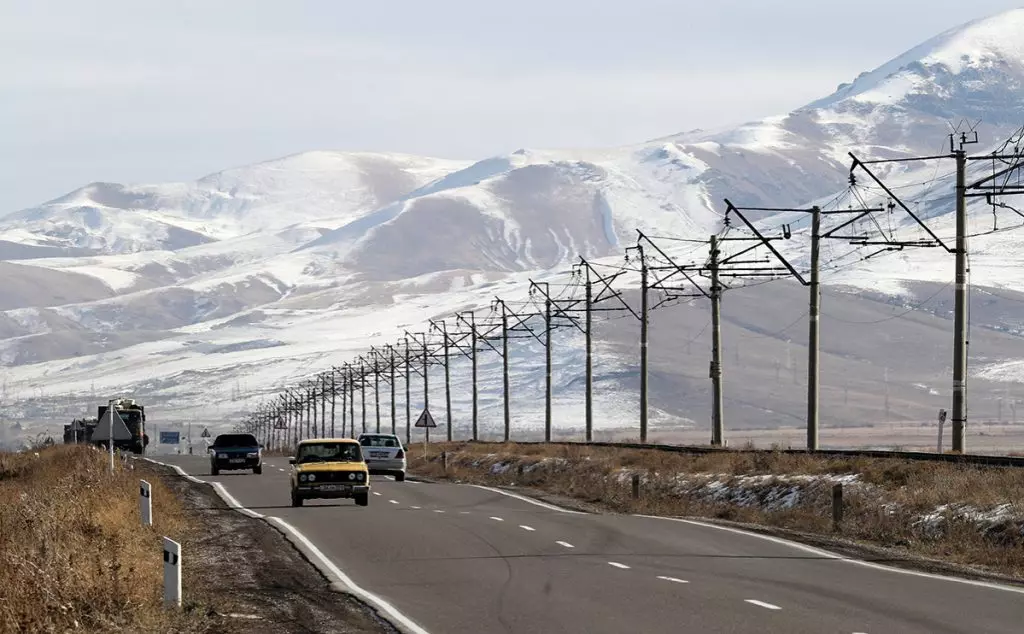 Treffen in einem neuen Format. Eisenbahnen werden durch Armenien diskutiert