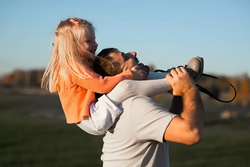Barn og foreldre: Hvorfor fedre ikke engasjere seg i barn 7677_2