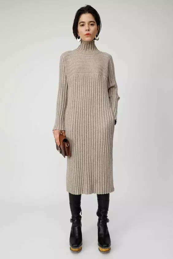 Robe tricotée - le modèle original qui ne laissera personne indifférent 8646_25