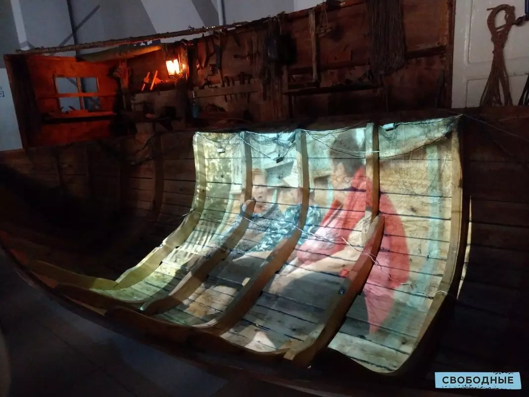 Saratovs tilbydes til at besøge bådens værksted på udstillingen 
