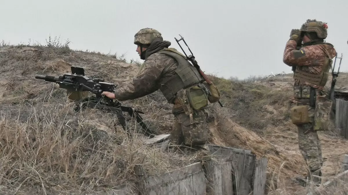 Mediat lidhën mësimet e forcave të armatosura të Federatës Ruse në Krime dhe rajonin Nizhny Novgorod me një sinjal të Ukrainës 9322_1